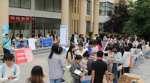 校园淘宝，环保易物! 无码流出
开展毕业季跳蚤市场活动
