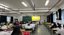  无码流出
、贵州省人文社科示范基地联合  举办知识抢答赛取得圆满成功
